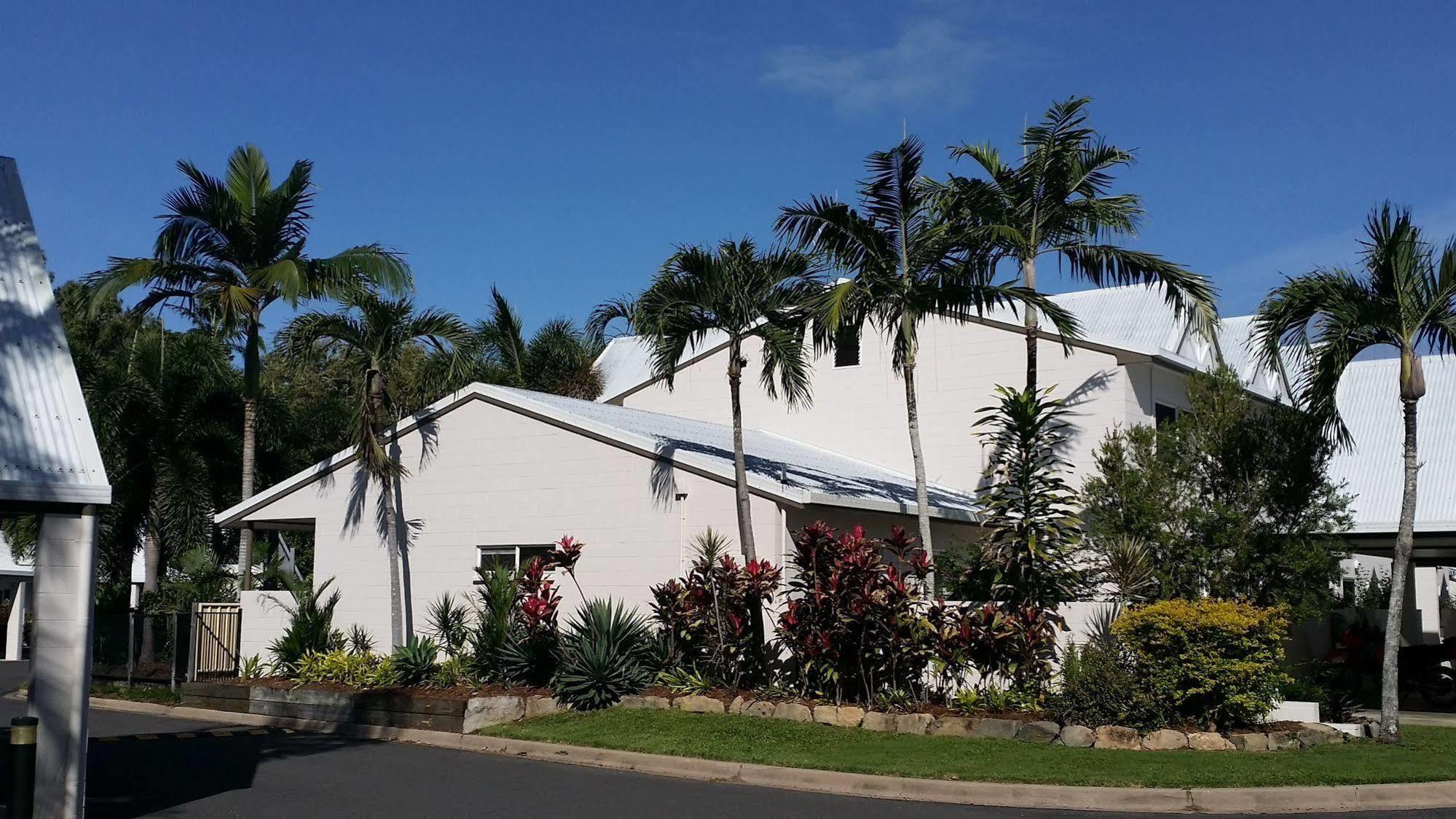 Titree Village Holiday Apartments Port Douglas Exterior foto